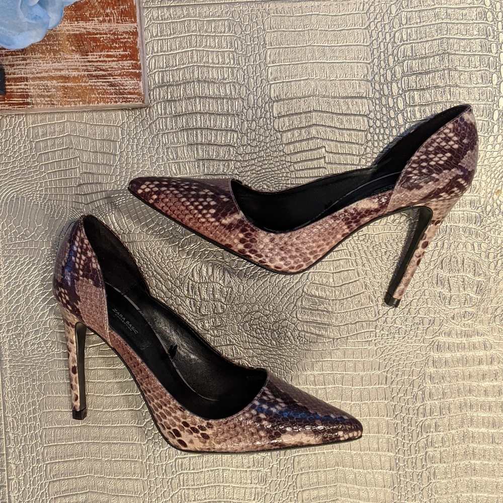 Snakeskin Zara Pumps - Picture 1 of 4